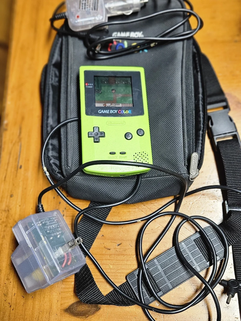 Nintendo Game Boy Color Lime Green Portable Handheld Plus Quezt For Camelot Game